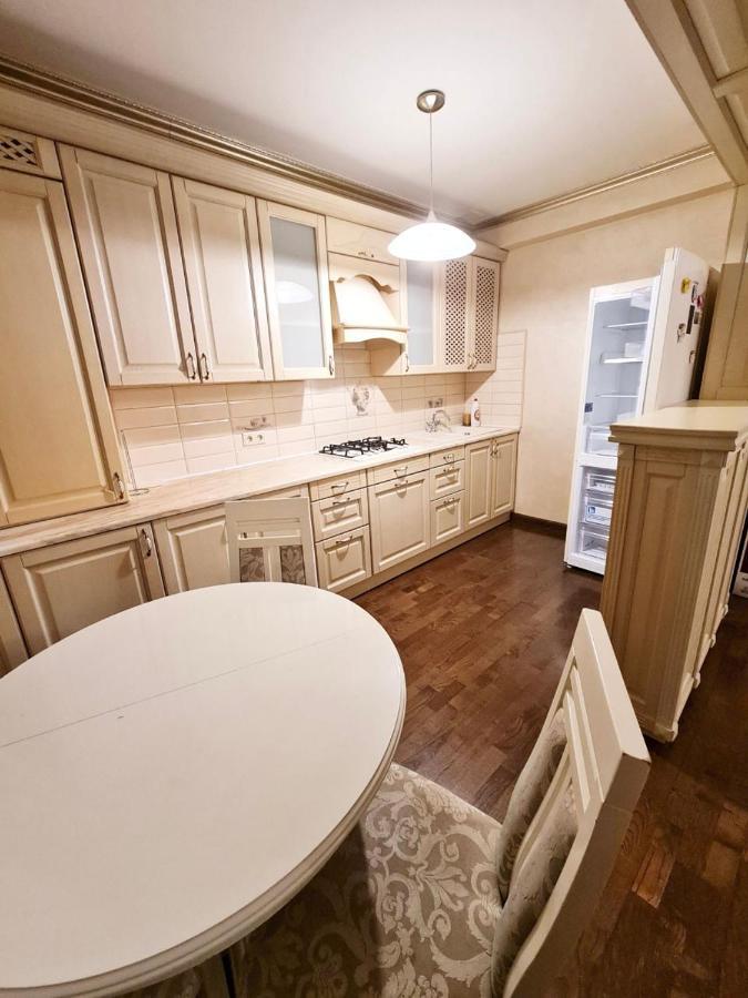 Cathedral Park And Pedestrian Zone Ultracentral Cozy Apartment In 基希讷乌 外观 照片