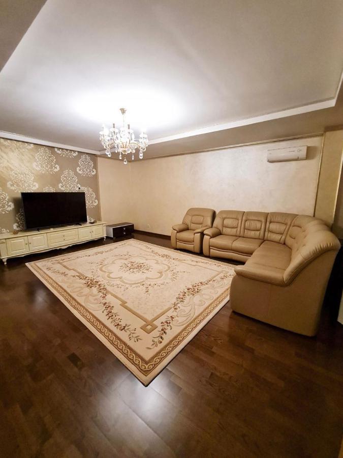 Cathedral Park And Pedestrian Zone Ultracentral Cozy Apartment In 基希讷乌 外观 照片